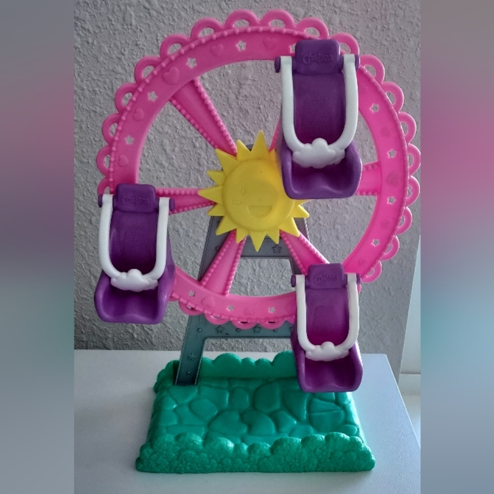 Barbie Club Chelsea Doll Ferris Wheel Carnival Ride Toy Mattel Spins